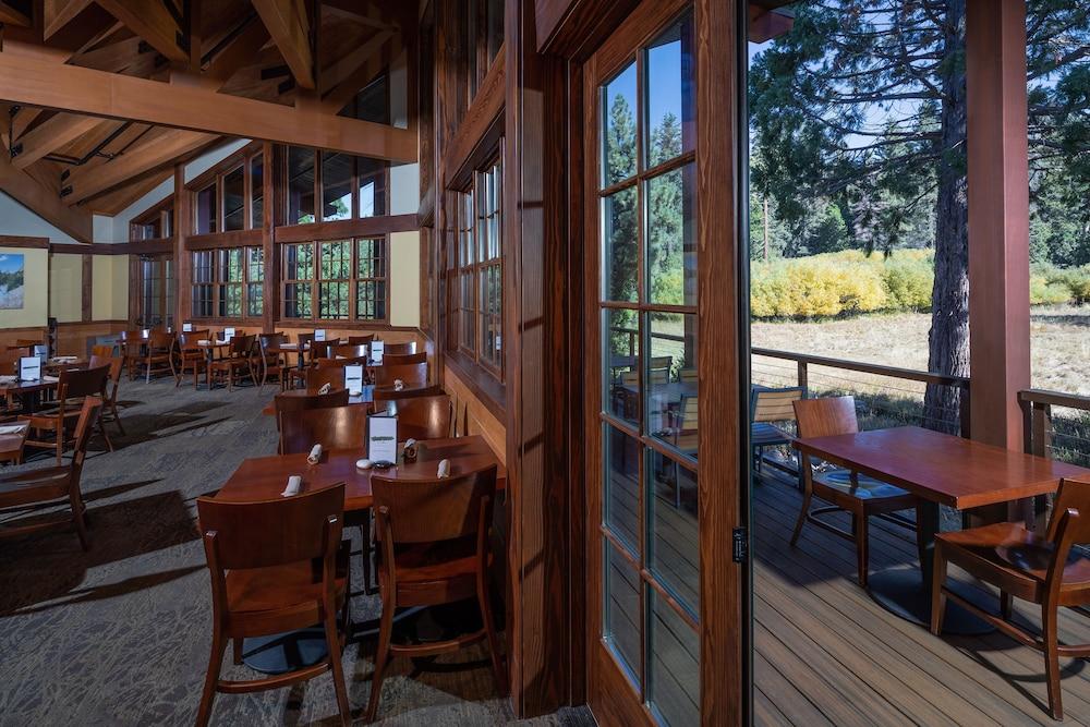 John Muir Lodge Hume Exterior photo