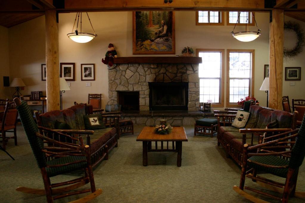 John Muir Lodge Hume Exterior photo